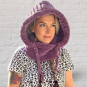 Chenille Hooded Cowl | Scoodie